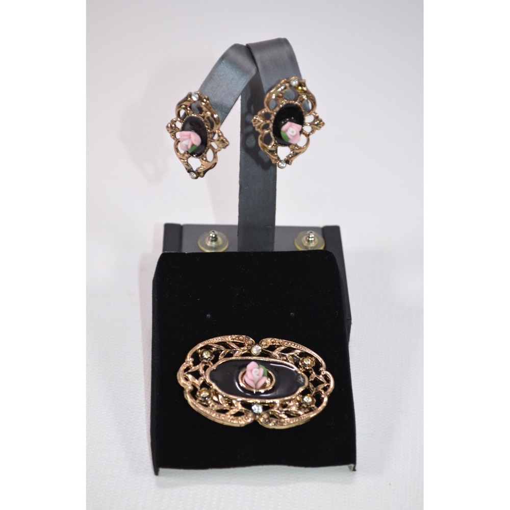 Gold Tone Pink Rose Porcelain Brooch & Earrings Set Cut‎ Out Design Black Enamel